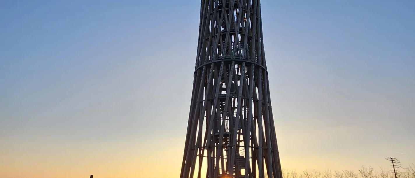 LörmeckeTurm_Eva Düppe_Abendsonne.jpg