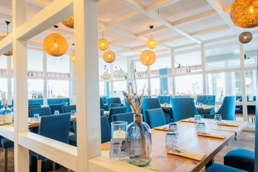 Haus_am_See_Lembruch_Restaurant_komprimiert.png