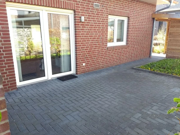 4_Terrassenansicht.jpg
