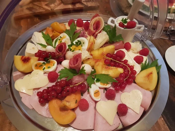 Frühstück gegen Aufpreis möglich