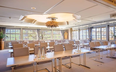 konferenzhotel-seerose.JPG