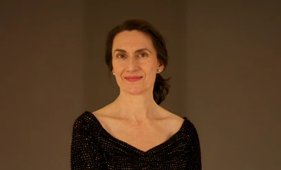 Künstlerfoto 2 Christina Brandner 2025_Fotograf Human Brandner.png