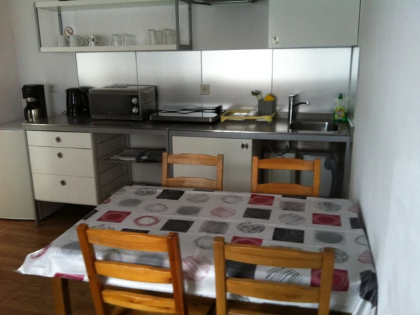 Küche links Boardinghouse Salzgitter, Standort Reppner