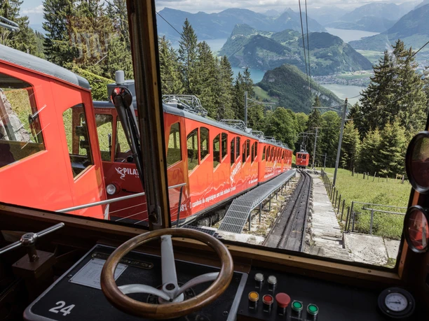 Pilatus Zahnradbahn, Station Ämsigen