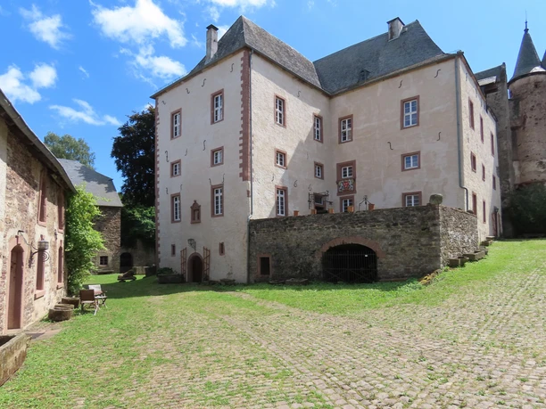 Unterburg