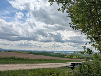 Rastplatz, Vardeilsen, Ausblick Leinetal
