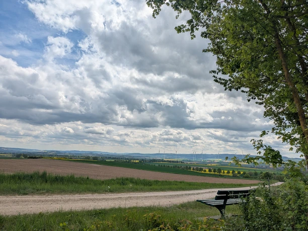 Rastplatz, Vardeilsen, Ausblick Leinetal