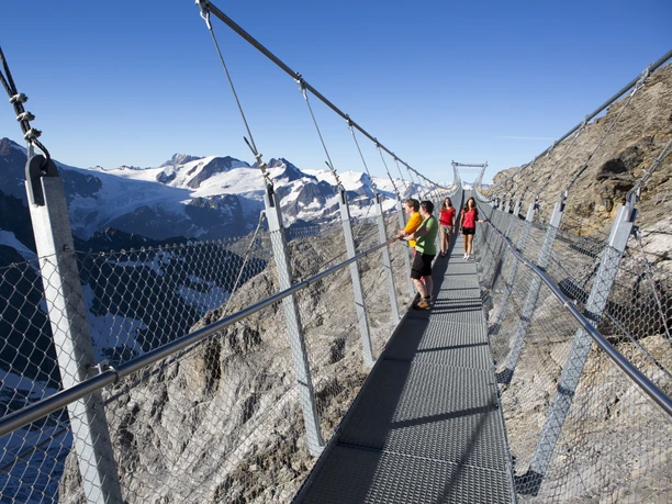 Titlis Cliff Walk im Sommer