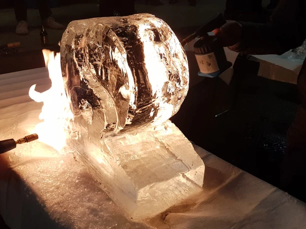 Ice carving