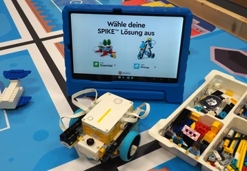 LEGO Spike_ (c) Kathrin Schmidt.jpg