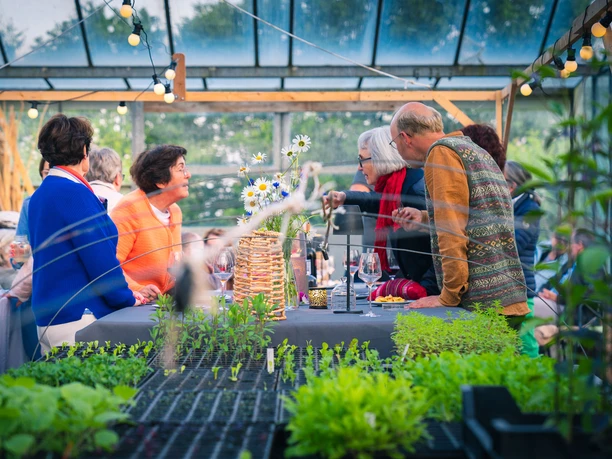 Dinner im Gewächshaus auf Gut Rosengarten
