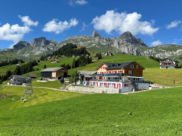 Biel Sommer 2024 Rossstock Zuschnitt