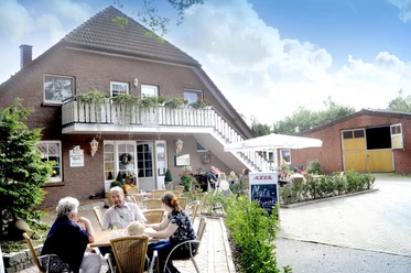 Ferienhof_Meutstege_Bauernhofcafe.jpg