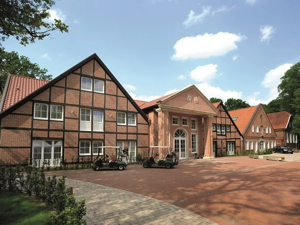 GutDueneburg-Aussenansicht_Hotel_Seite_mini.jpg