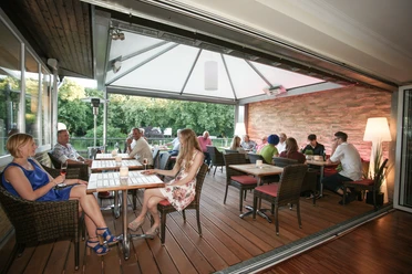 Bootshaus-Balkonterrasse