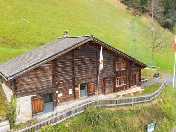 Jugendherberge-Seelisberg-Aussenansicht-Leonidas_Portmann-03.jpg