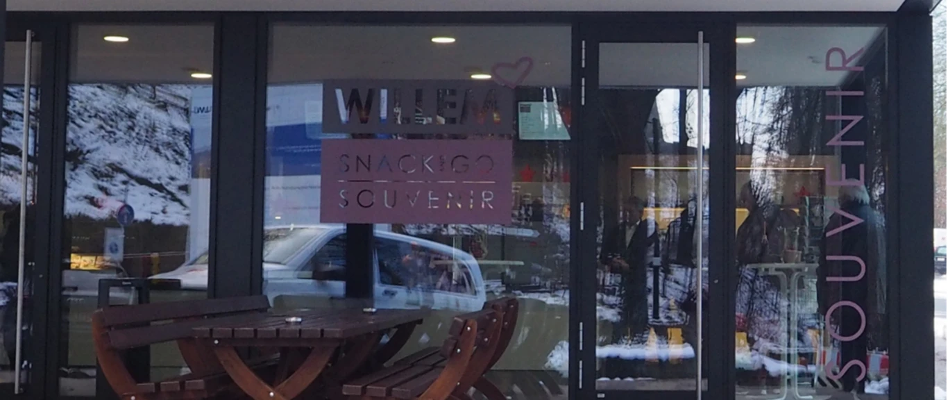 Frontansicht Kiosk Frontansicht Kiosk