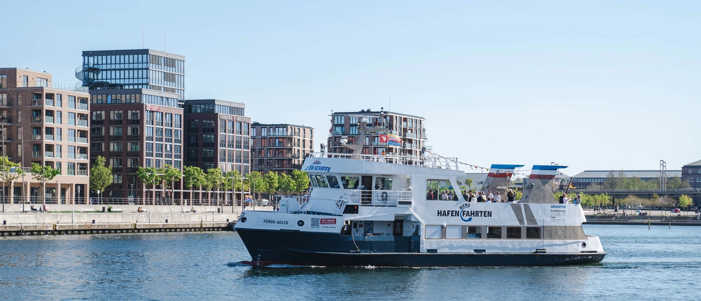 Hafenrundfahrt ab/bis Kiel