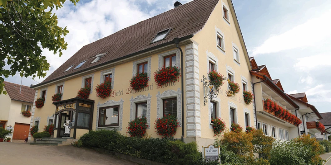 hotel-aussen