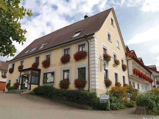 hotel-aussen