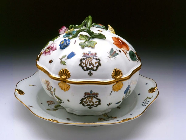 CLW_Meißen Porzellan ©Emslandmuseum Schloss Clemenswerth.jpg