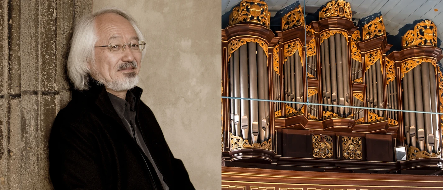 Masaaki Suzuki 9 (c) Marco Borggreve Orgel St. Severi Otterndorf (c) Patric Leo.jpg Masaaki Suzuki neben der prunkvollen, goldverzierten Orgel der St. Severi Kirche.