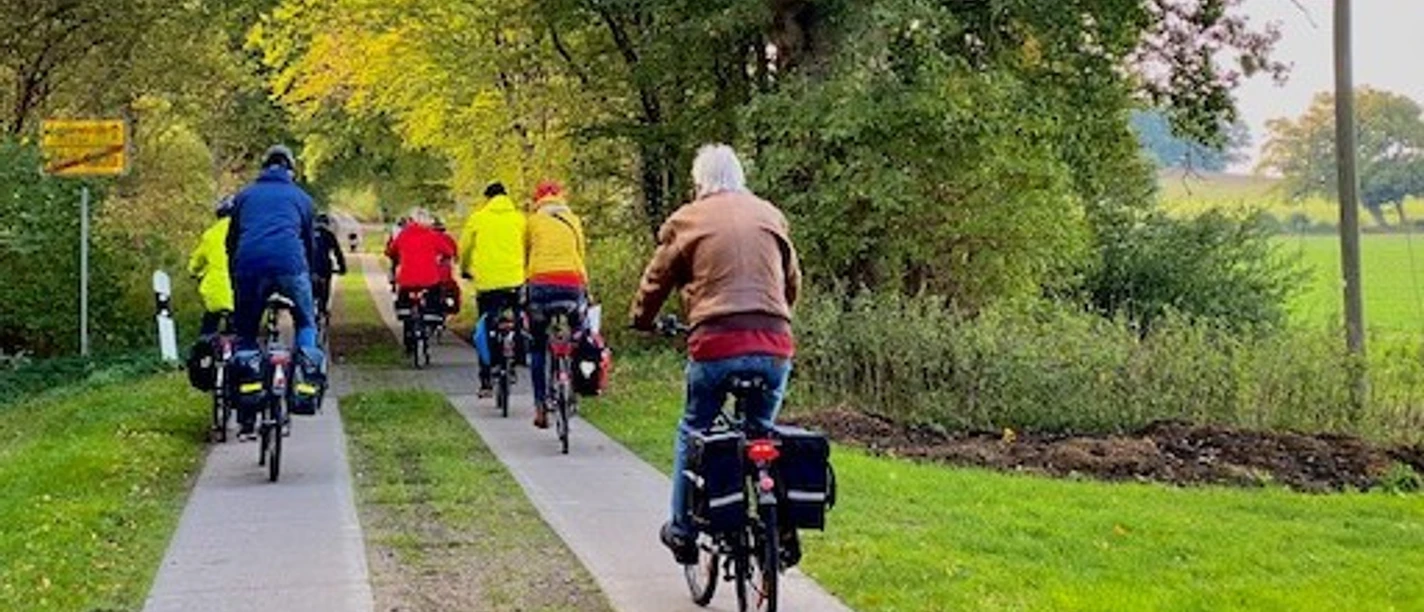 Fahrradgrenztour © Grenzhus Schlagsdorf.jpg