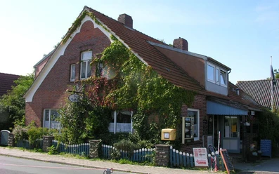 Aggihuus_aussen_Nessmersiel_AB.jpg