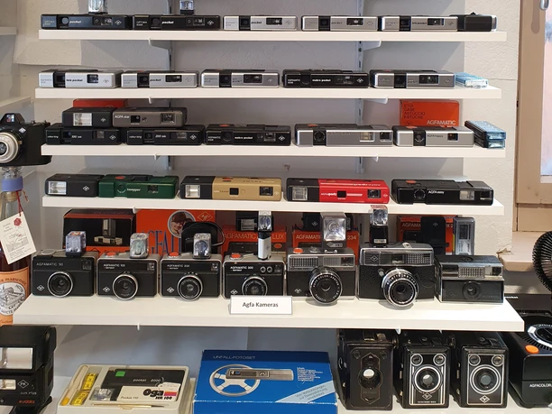 Kameraausstellung1.jpg
