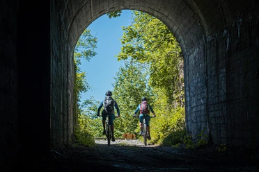 Tunnel beim Aufstieg in Stans