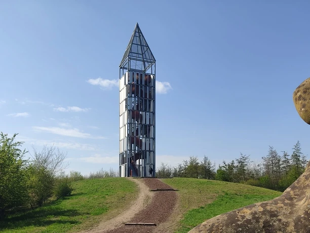 Aussichtsturm Stöntzsch - Aussichtspunkte in der Region Leipzig
