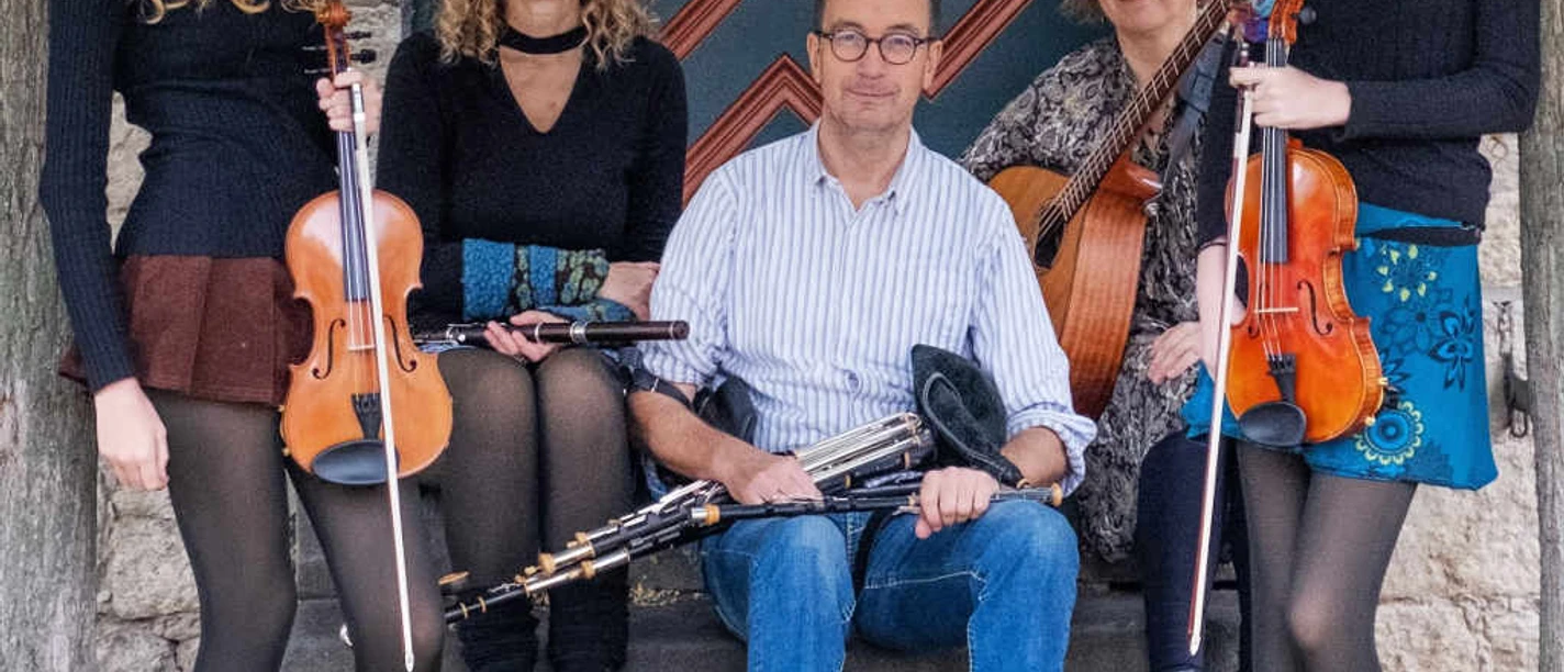 Taila.jpg