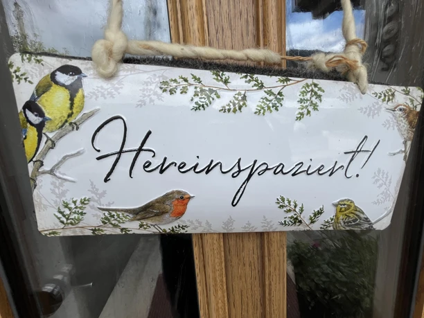Hereinspaziert