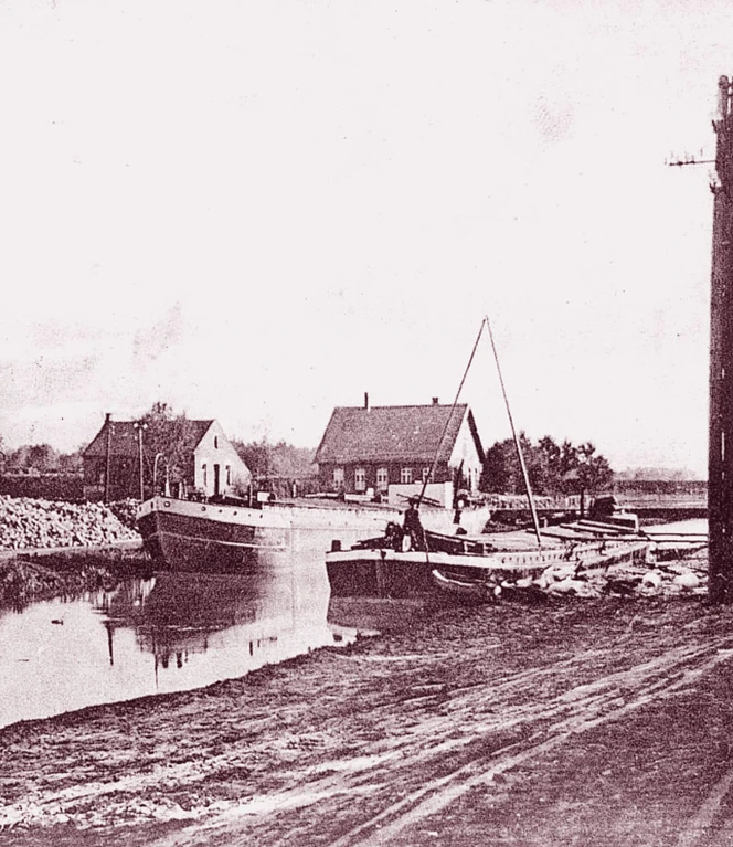 Kanalhafen-SDorf (1).jpg