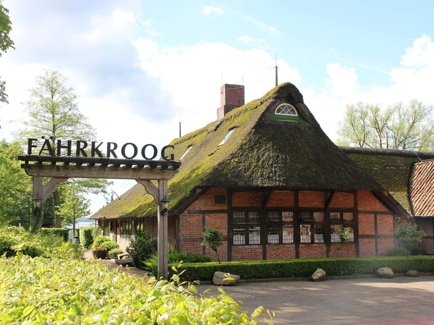 faehrkroog-aussenansicht