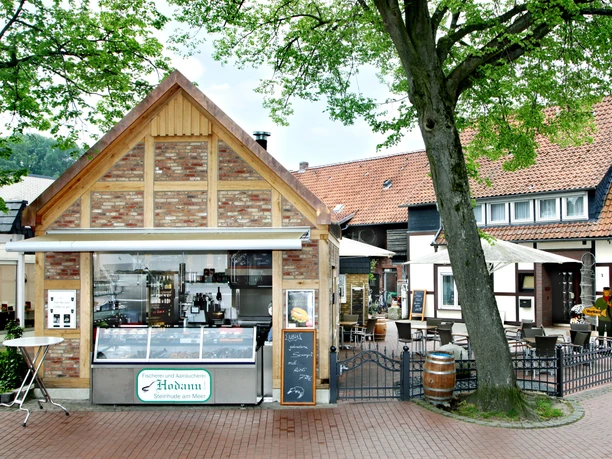 Fischerei & Aalräucherei Hodann GmbH