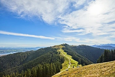 Hörnle mit Blick in Richtung Staffelsee