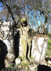 Sandsteinfigur bei Josenburg