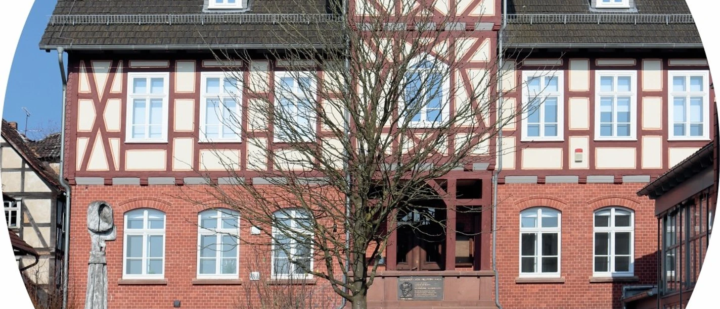 Gerhardt von Reutern-Haus Willingshausen_Vorderansicht rund_1963