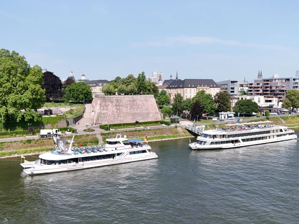 Luftbild MS Rheinprinzessin und MS Filia Rheni