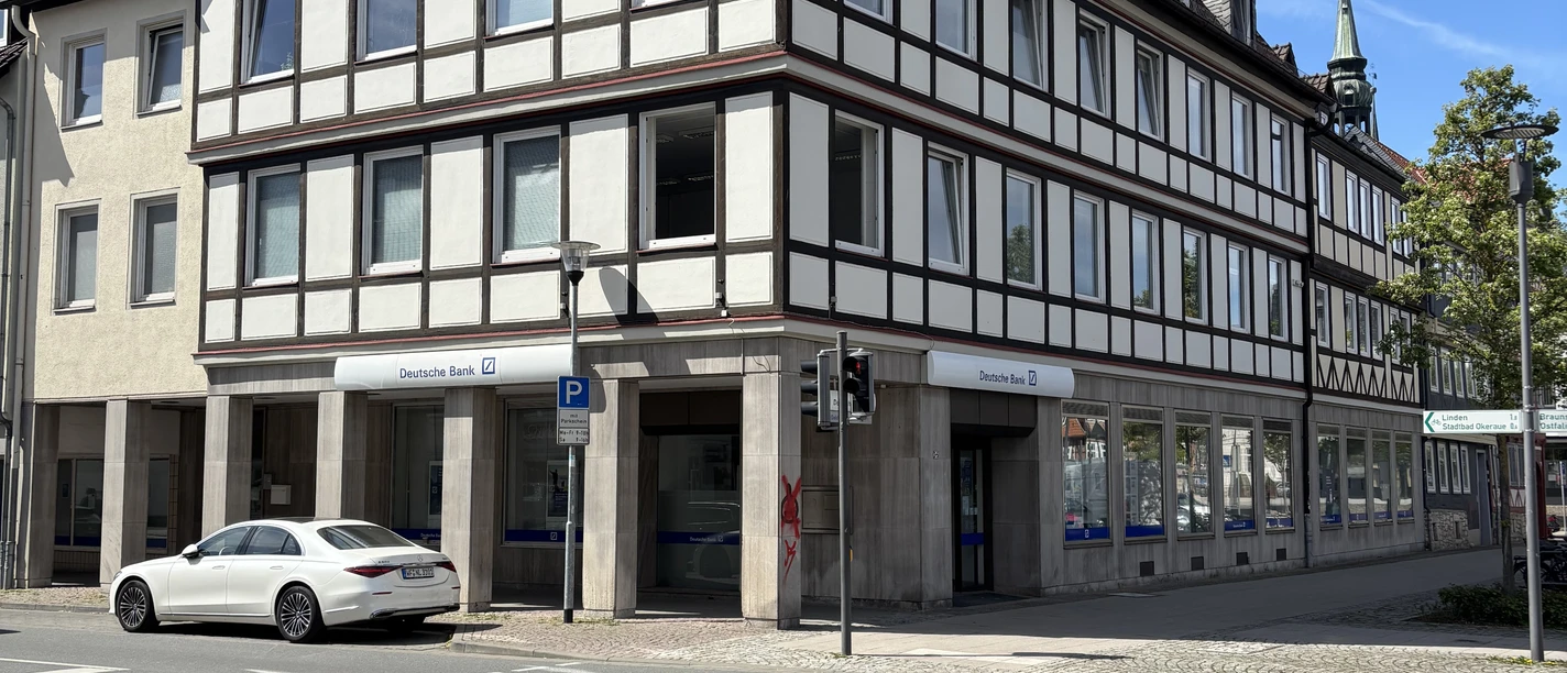 Deutsche Bank.jpeg