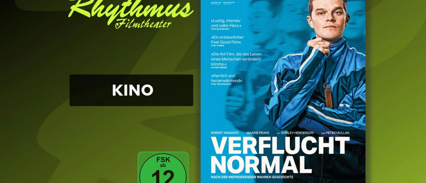 filmplakat-verfluchtnormal.jpg Filmplakat Verflucht Normal mit jungem Mann im blauen Trainingsanzug