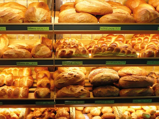 baeckerei-konditorei-feuz-brotauswahl