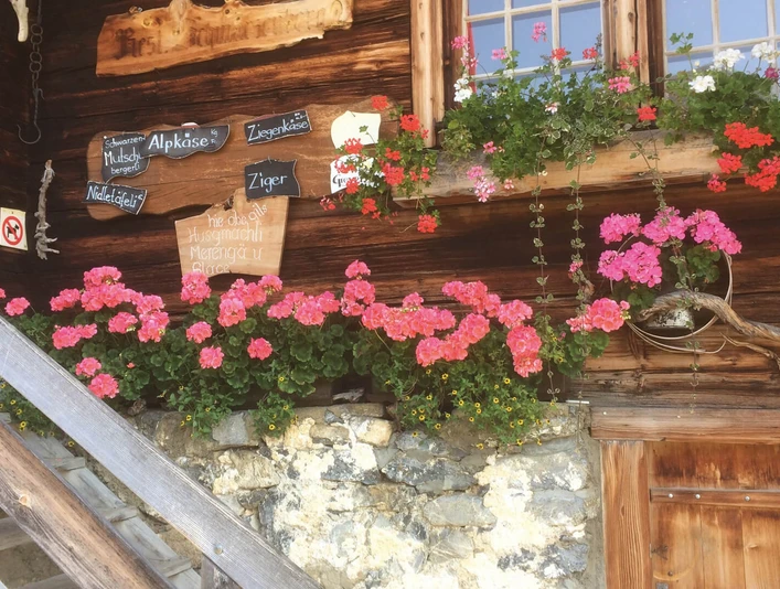 bergrestaurant-schwarzenberg-eingangsbereich