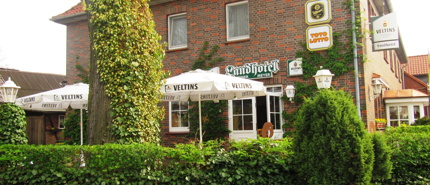 Landhotel Heiner Meyer Blick auf das Landhotel Heiner Meyer Wahrenholz