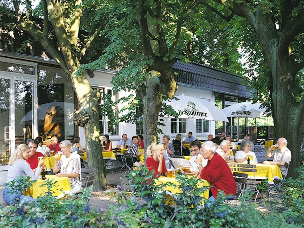 Biertuin in het Morada Hotel Isetal