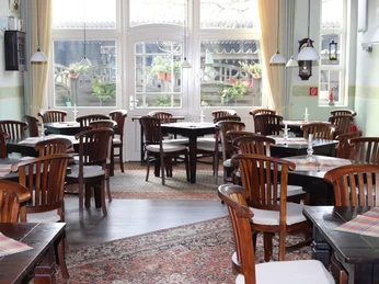 hofcafe-fuenf-linden-innen-2