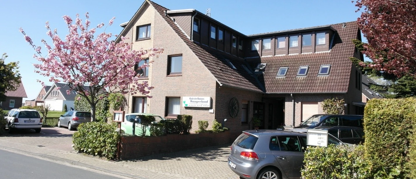 Betrieb_Teiwes_Gästehaus-Wangerland.jpg