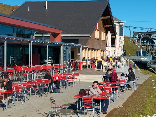 berghaus-niederhorn-aussenbereich