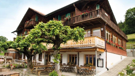 riedboden-restaurant-aussenansicht